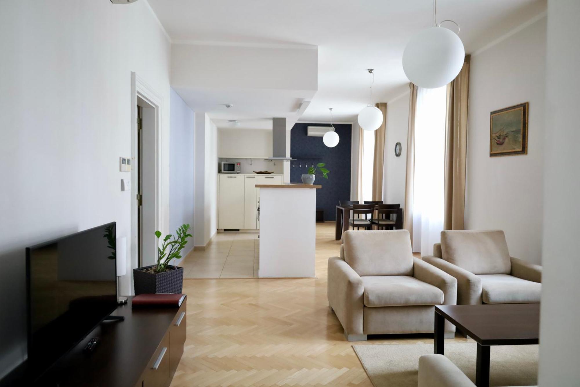 Rezidence Ostrovni Aparthotel Prag Exteriör bild